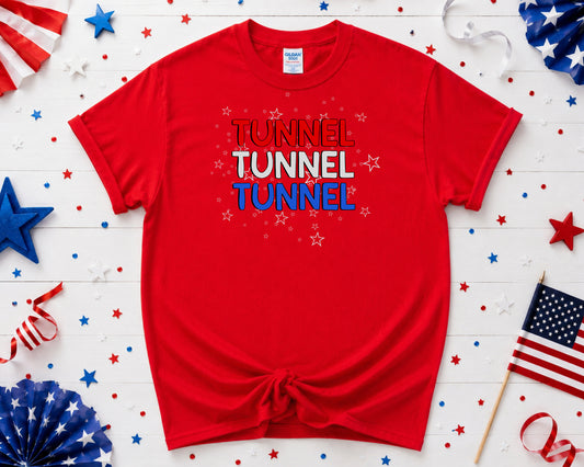Stars and Stripes Tunnel Tunnel Tunnel Gildan Unisex Softstyle Tshirt